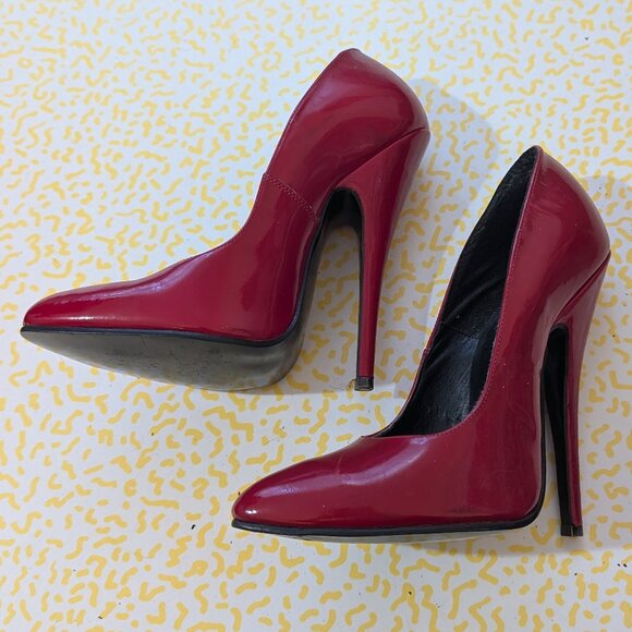 Vintage LSB Red Patent Leather Opera Pumps - Picture 2 of 7